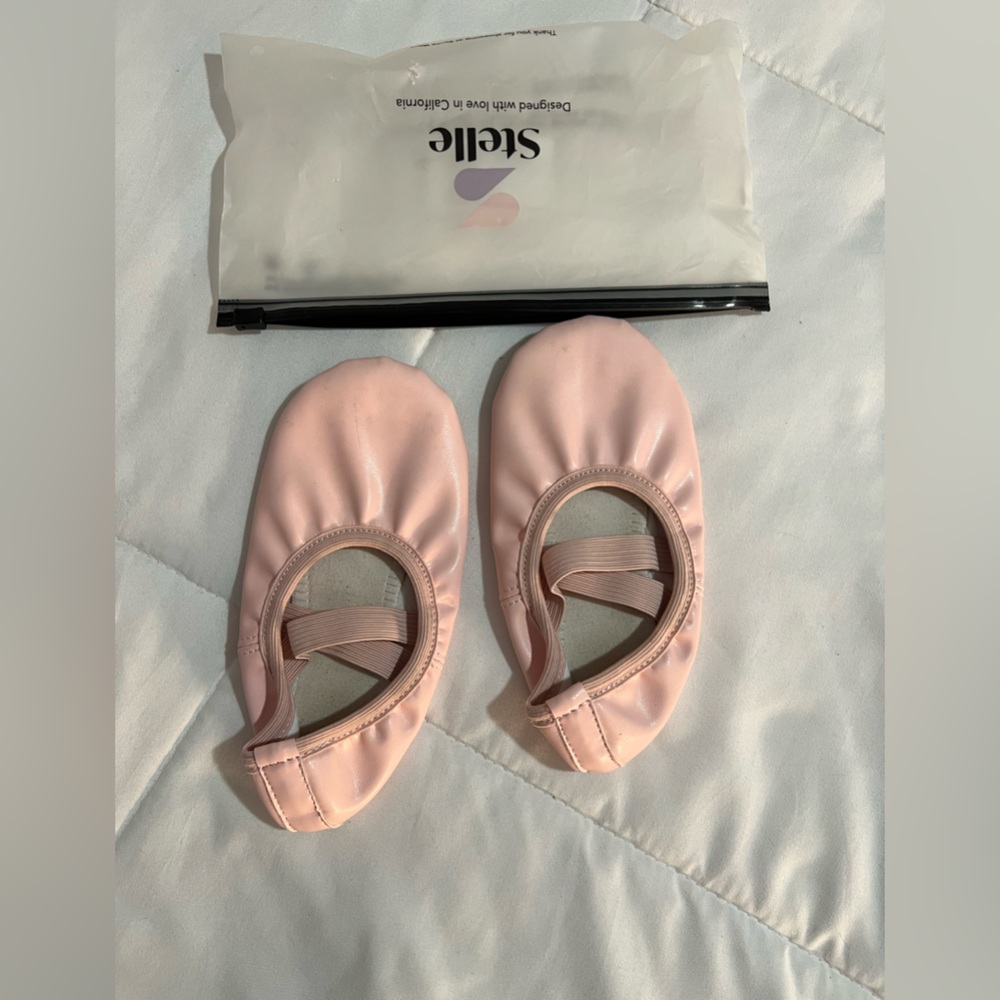 Stelle ballet shoes